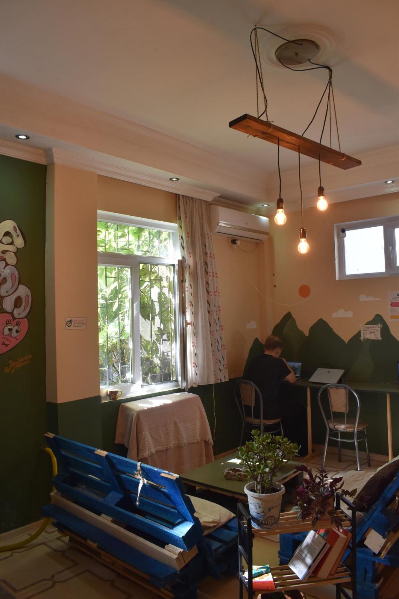 Harmony Backpackers Hostel Batumi Zimmer foto